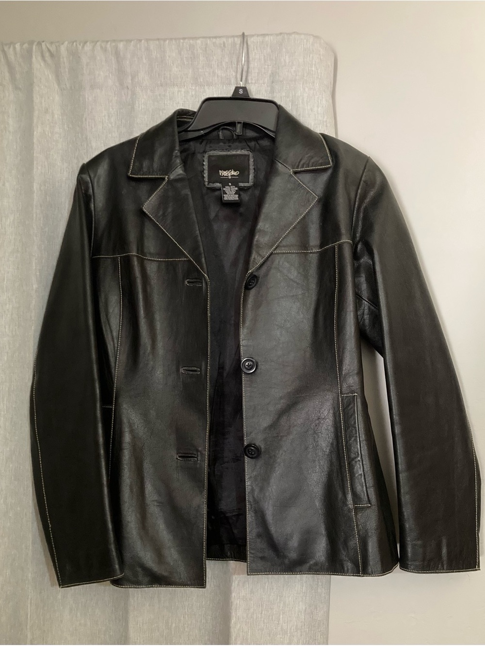 Mossimo genuine leather Black women's button-front blazer jacket